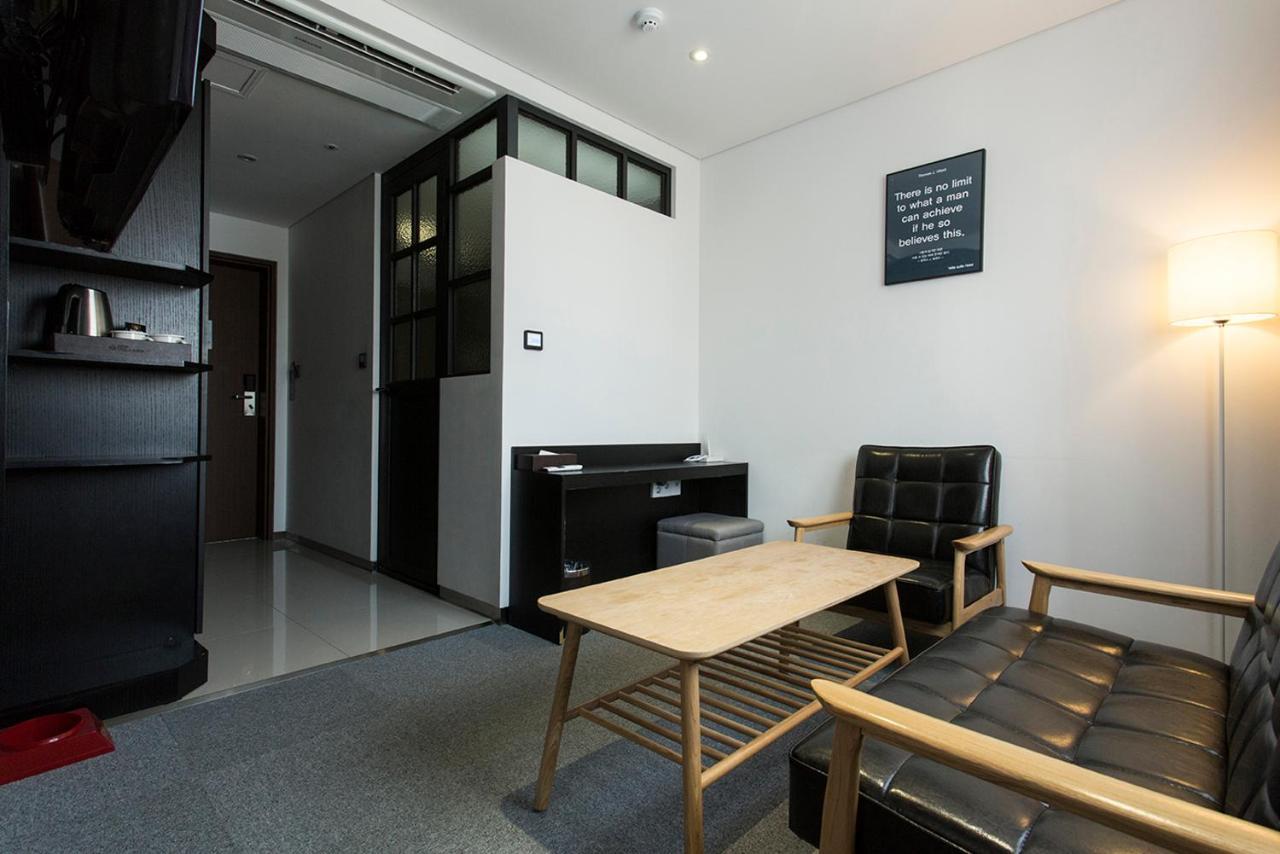 Vella Suite Hotel Suwon Zewnętrze zdjęcie